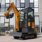 Мини багер HT22 – 2.2 Тона